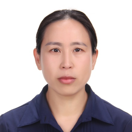 黄玲